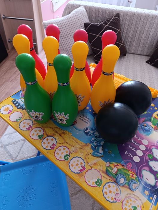 Продам игрушки для мальчика