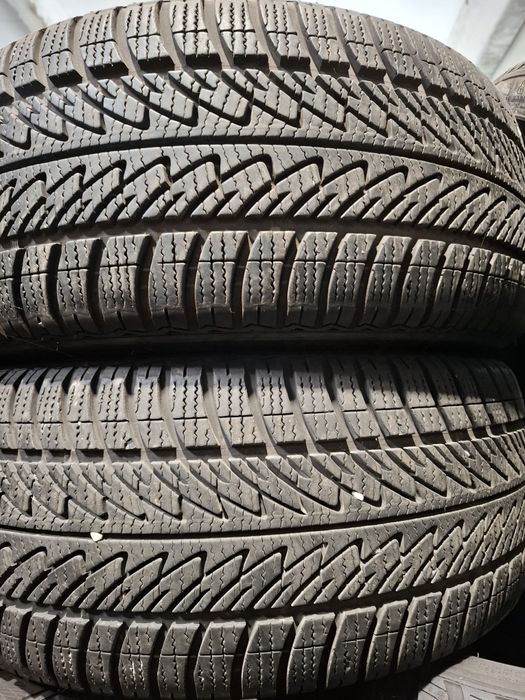225 40 18 anvelope iarna vw bmw soda seat kia Hyundai Nissan Audi
