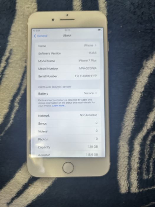 Vând iPhone 7 Plus 128gb