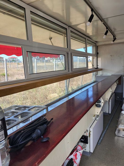 Remorca Fast-Food BORCO-HOEHNS – 2.000 Kg