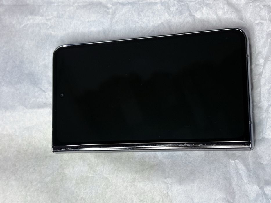 Google Pixel Fold 256GB – pliabil – stare perfecta