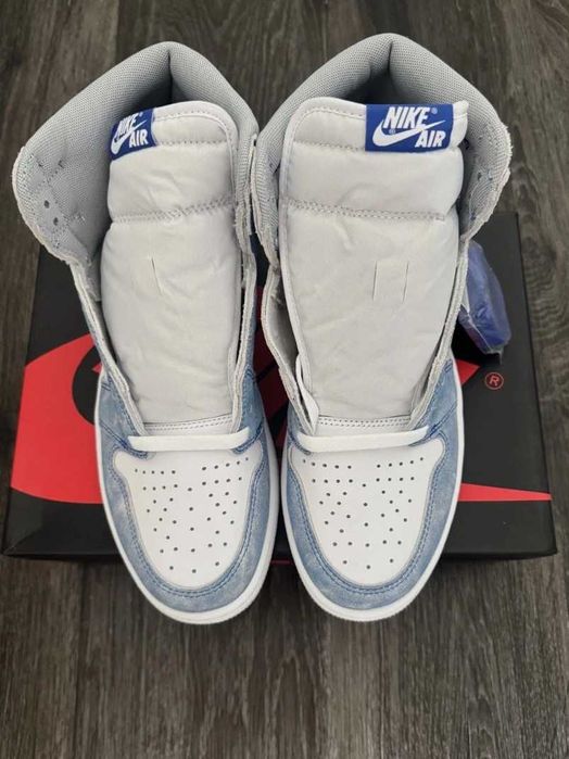 *ULTIMELE STOCURI* - Jordan 1 Hyper Royal - verificare colet