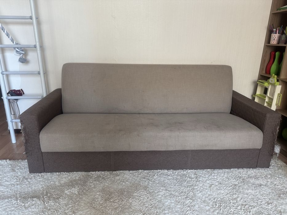 Отдам диван бесплатно