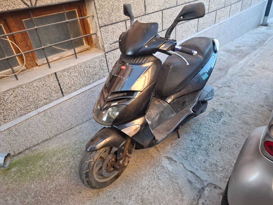 Aprilia Leonardo 250 на части