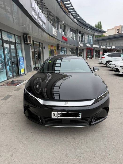 BYD Han 2025