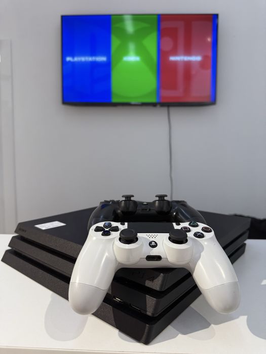 Playstation 4 pro +400 игры в подарок