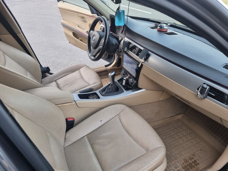 Vând bmw seria 3 e90
