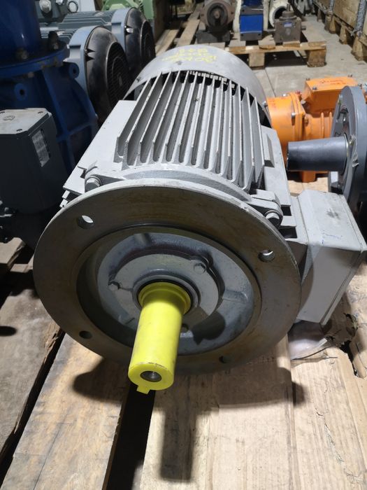 Motor electric trifazat Siemens, 30kW, 1500rpm, 220/380V