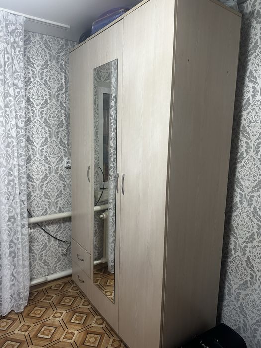 Продам шкаф в хорошем состояний