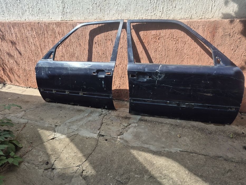 Двери передние Mercedes W124