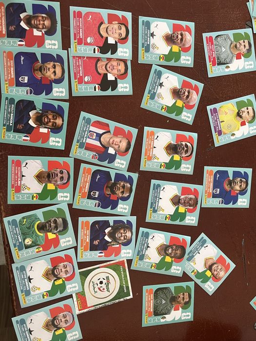 Vand sau fac schimb cu  stikere panini WC 2026
