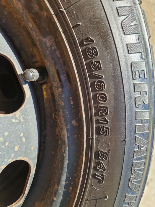 Anvelope 185 60 15 cu jante vw polo