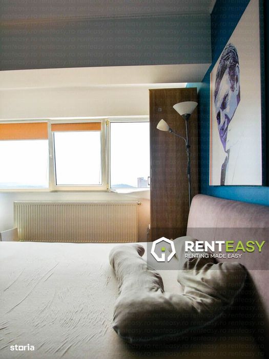 Apartament cu 4 camere in Centru - Podul de Fier
