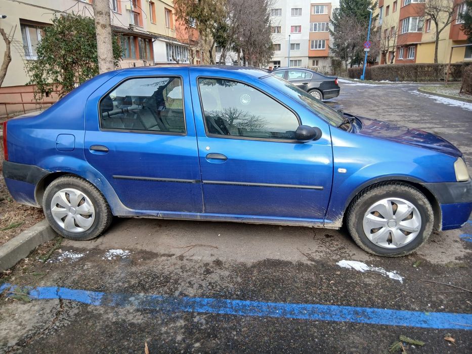 Vand Dacia Logan benzina