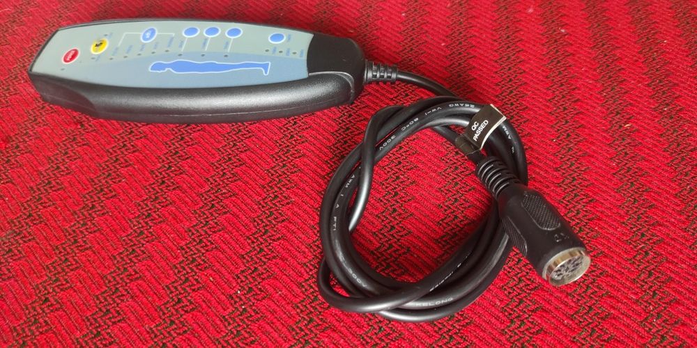 Telecomandă cu opt pini pentru fotoliu reclinabil cu masaj și încălzire.  Model 12V  D75
