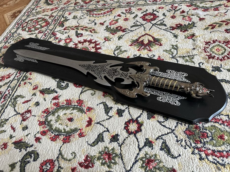 Продам сувенир новый в упаковке