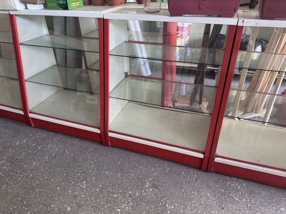 Витрина ойнали бу темир корпус