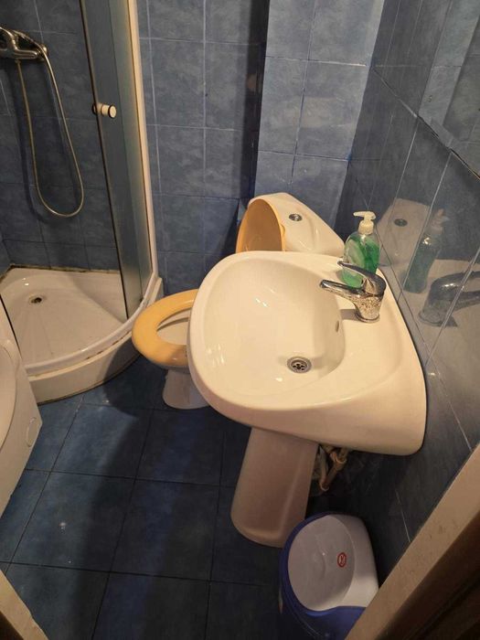 Apartament 2 camere  semidecomandat