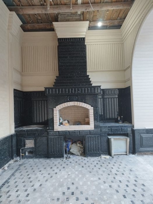 Мастера по фасадам из травертина и гранита