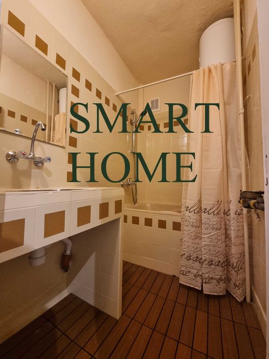 Дава се под наем Тристаен апартамент в Велико Търново, Център - 110 кв.м за 382.5 € - Снимка #14