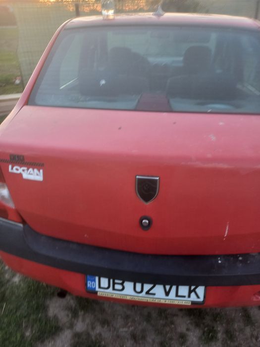 Vând  logan 1.4 stare buna