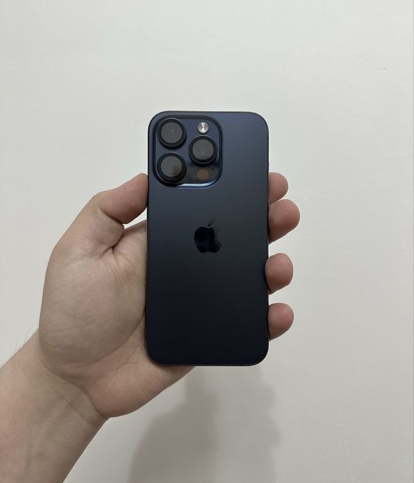 Продам iPhone 15 Pro 256 GB