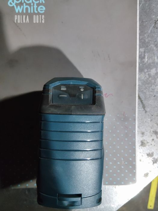 Линеен лазерен нивелир BOSCH GLL 2-10 Professional
