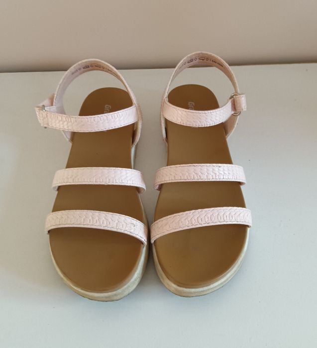 Nike, Justice, Bisgaard, ботушки, маратонки и др. р-р 33