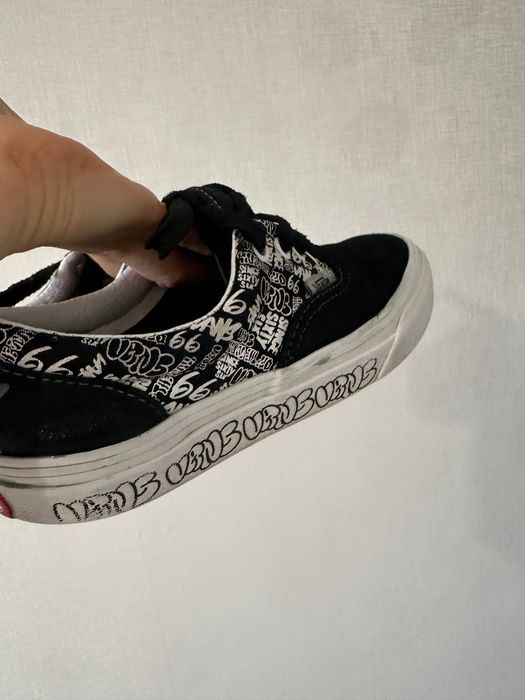 Знаменитые кеды Vans