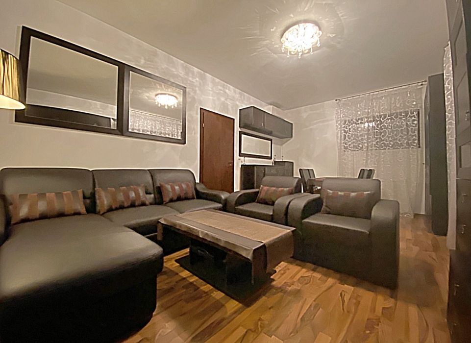 Proprietar vand URGENT  1/2 duplex Dumbravita