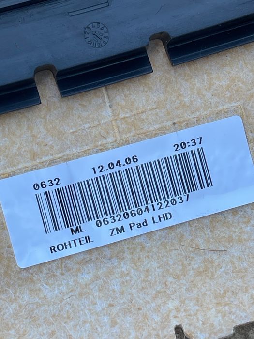 Plansa Bord Mitsubishi Colt Vi Z3_A, Z2_A 2002 - 2012 Mr951727