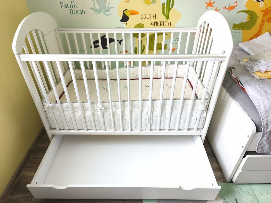 Бебешка кошара с матрак Pierre Cardin