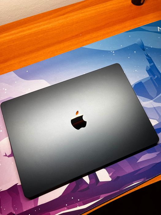 MacBook Air 15, M4, 16GB RAM, 10 nuclee, 256GB