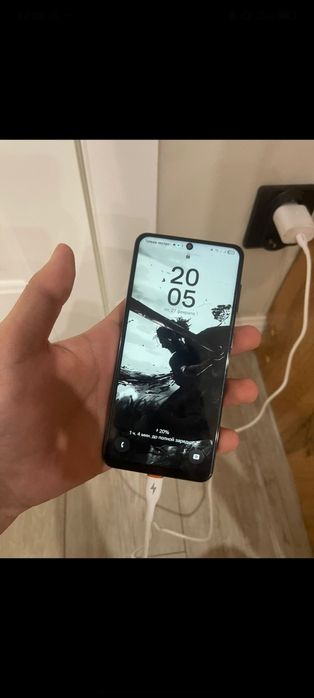 Самсунгс21  телефон