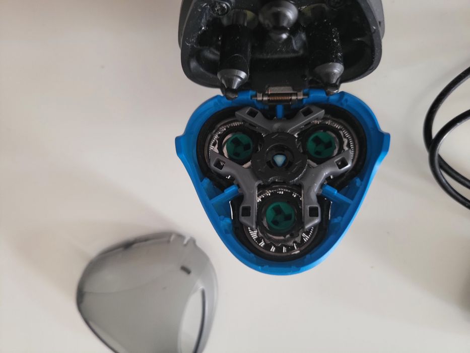 Самобръсначка на PHILIPS