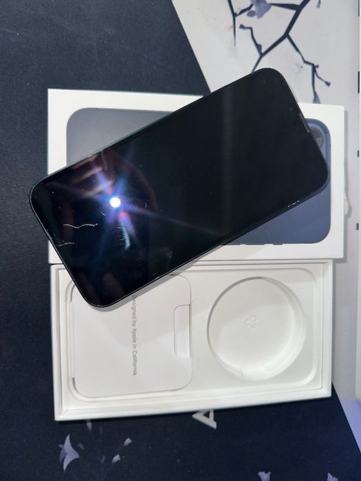 Iphone 13/Айфон 13 ПРОДАМ ИЛИ ОБМЕН! Срочно