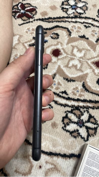 Продается айфон 11