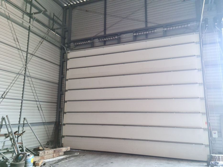 Секционные ворота, сдвижные откатные ворота, автоматика для ворот