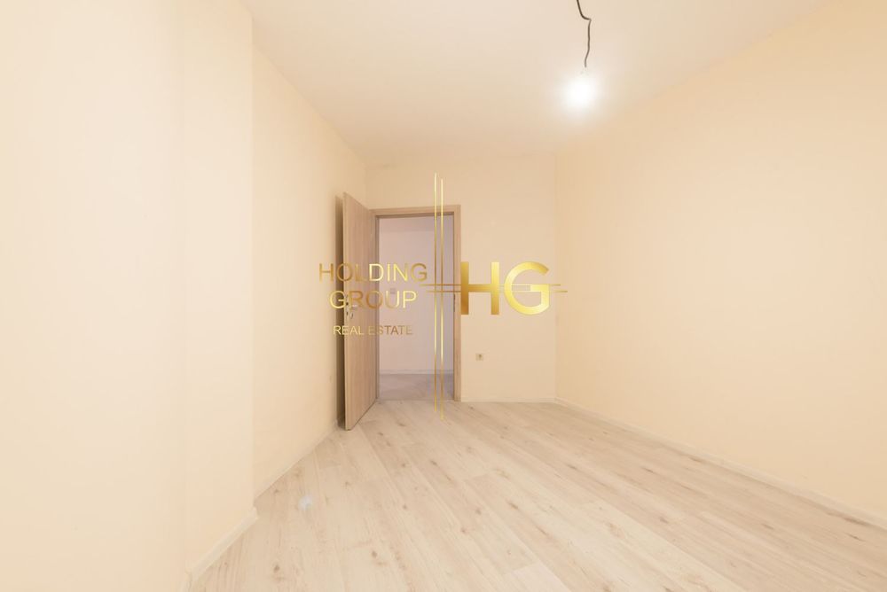 Продава се Тристаен апартамент в Варна, Аспарухово - 129 кв.м за 629 €/кв.м - Снимка #5