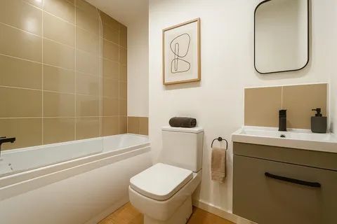 Светлая новая квартира в центре с современным ремонтом