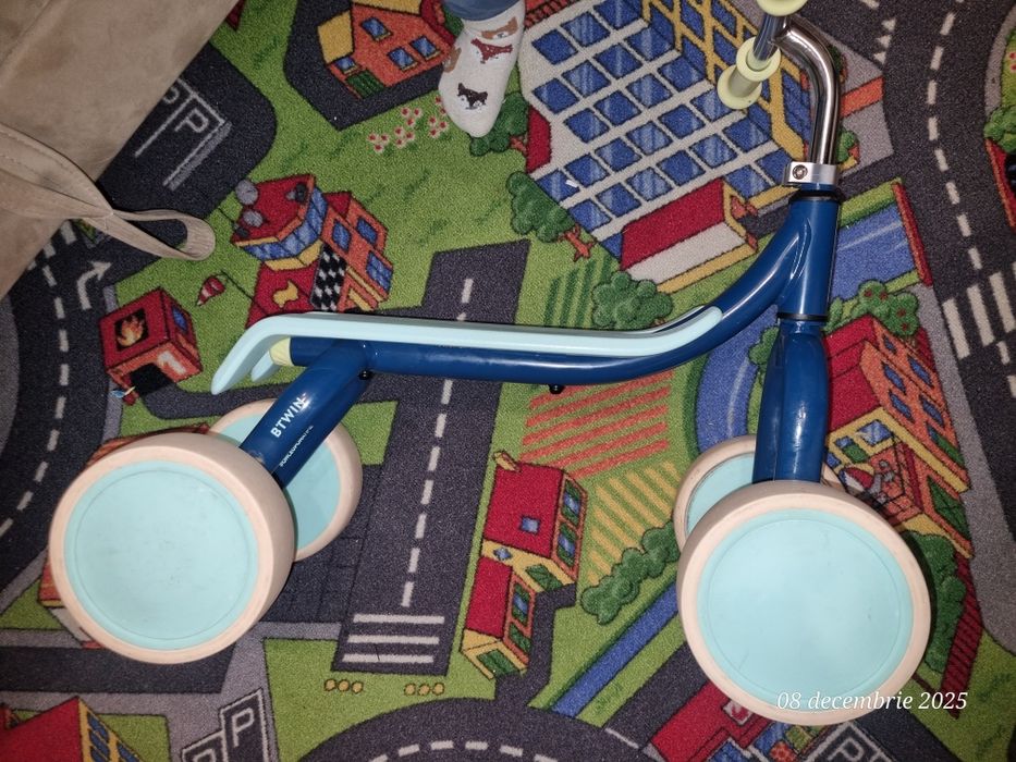 Vand bicicleta Btwin fara pedale 2 in i Decathlon