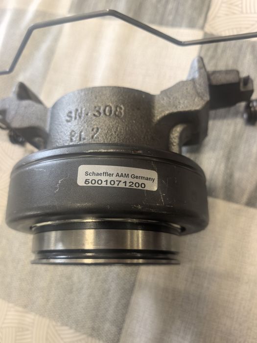 Аксиален лагер Волво