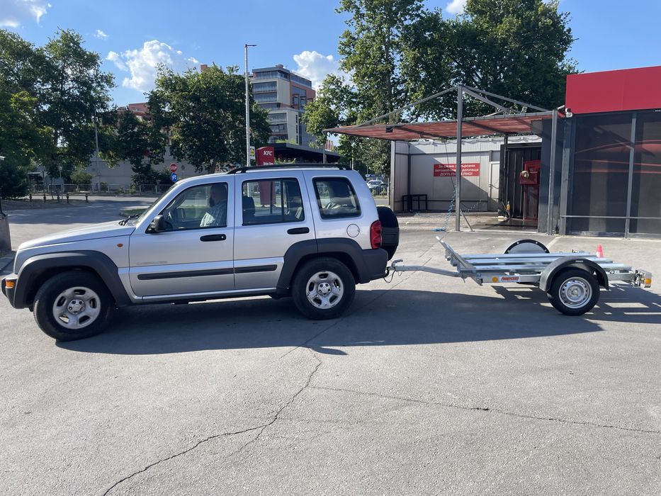 Ремарке за мотори под наем