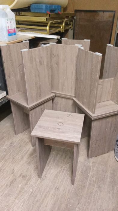 Табуретки 7 штук