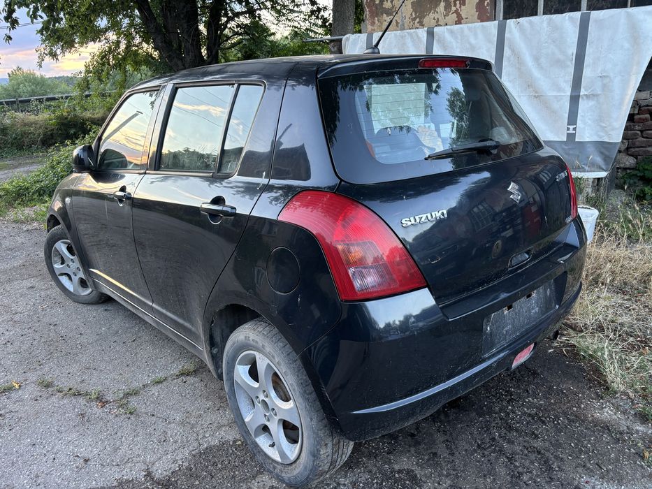 Suzuki swift 1.3 4x4 на части
