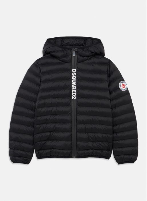 Lot hainute de firma 8 ani