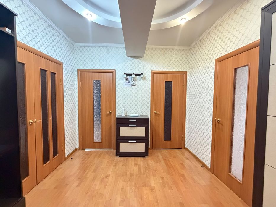 Продам межкомнатные двери б/у