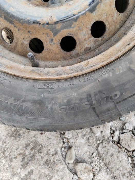 Продавам джанти 16 " 5х100 с гуми 205/60/16