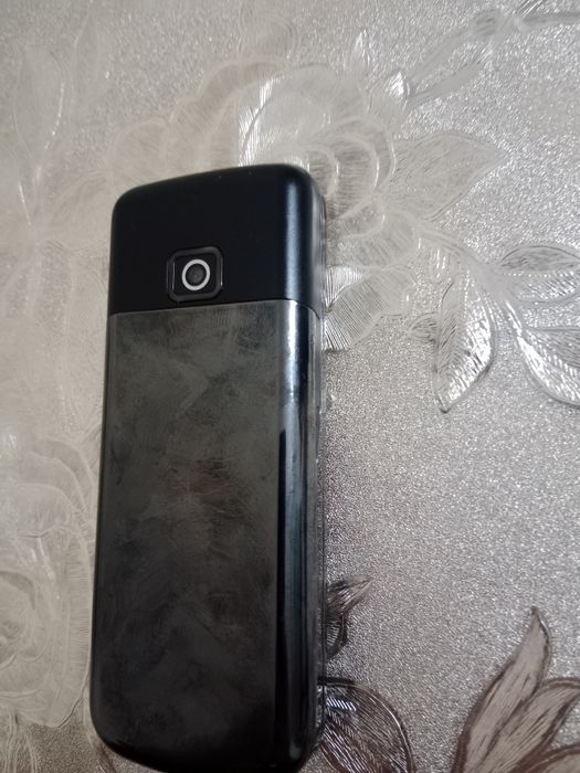 Продам Новый Nokia 8800