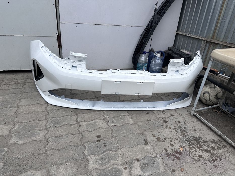 Бампер kia k3 продам